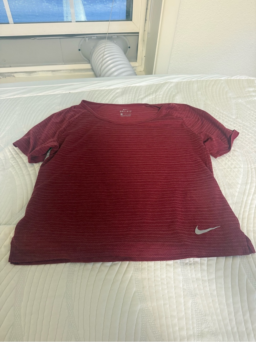 Nike Women's Maroon Short-Sleeve Performance Tee